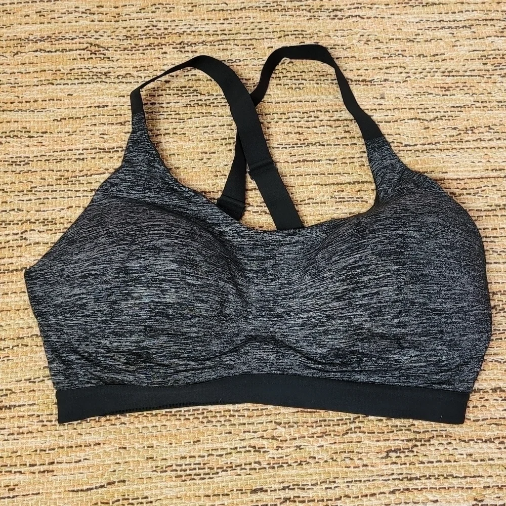 Lightweight by Victoria's Secret Sport Bra - Picture 8 of 8